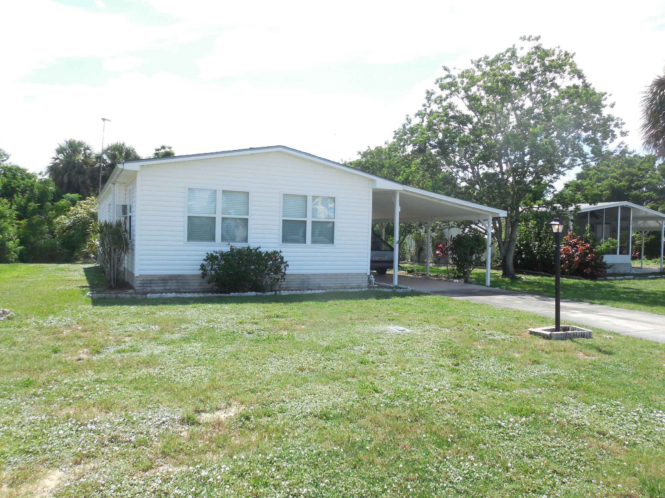 7600 Blackhawk Road Micco, FL 32976 - Photo 27 of 39 7600 Blackhawk 022