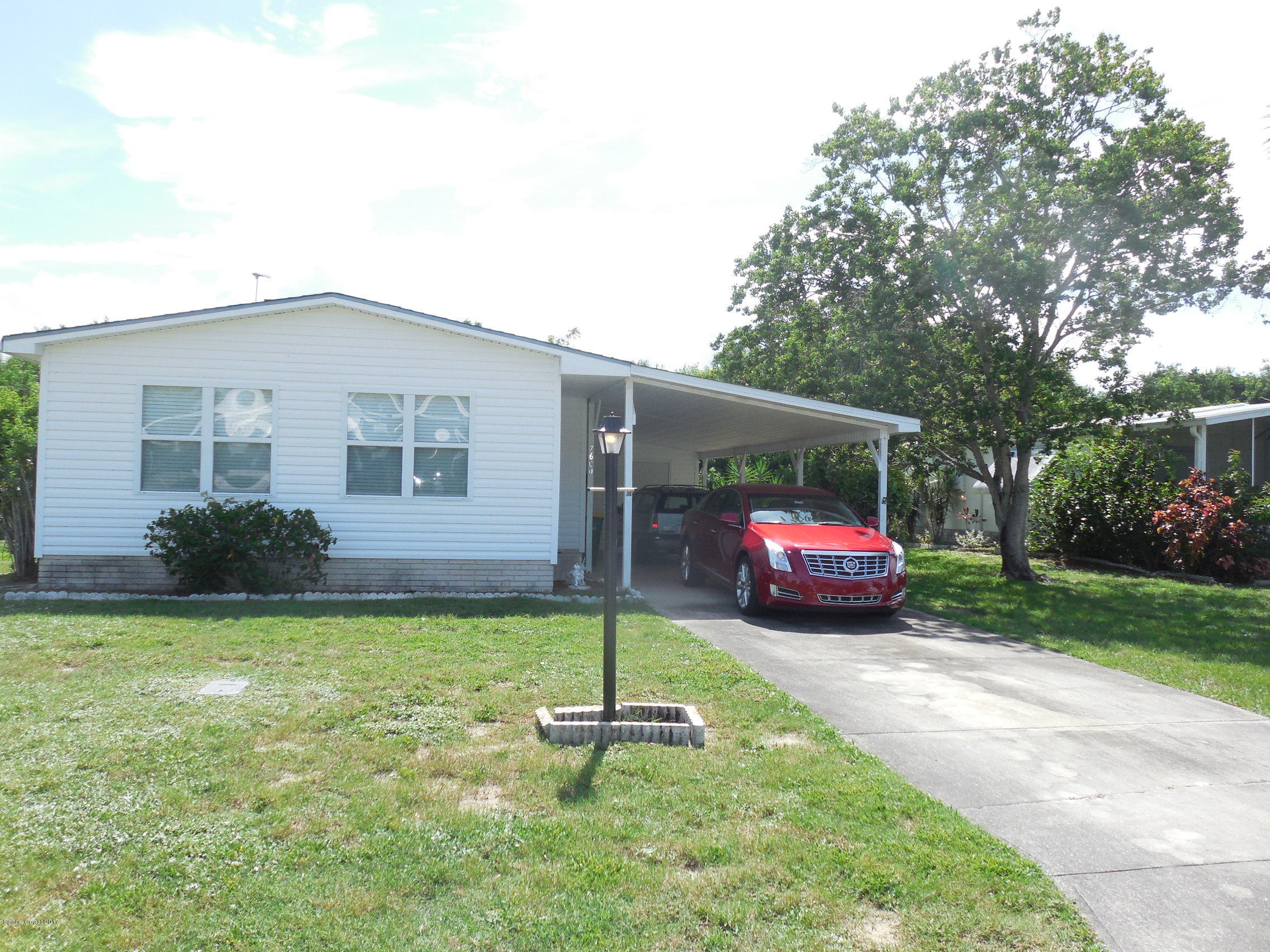 7600 Blackhawk Road Micco, FL 32976 - Photo 29 of 39 7600 Blackhawk 027