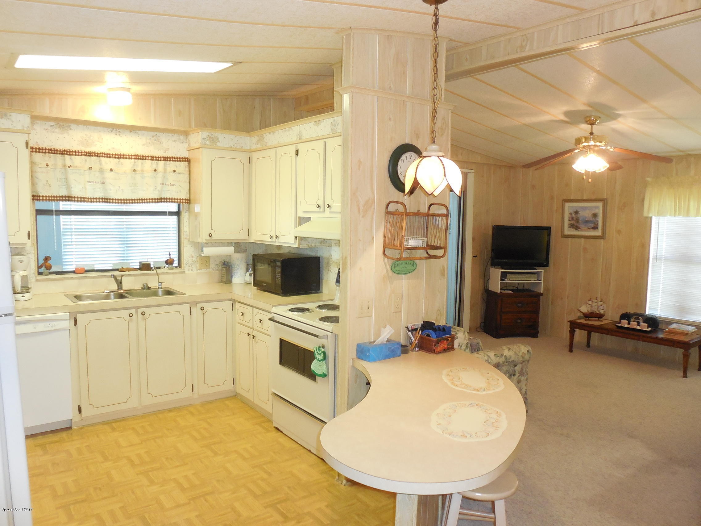 7600 Blackhawk Road Micco, FL 32976 - Photo 10 of 39 7600 Blackhawk 036