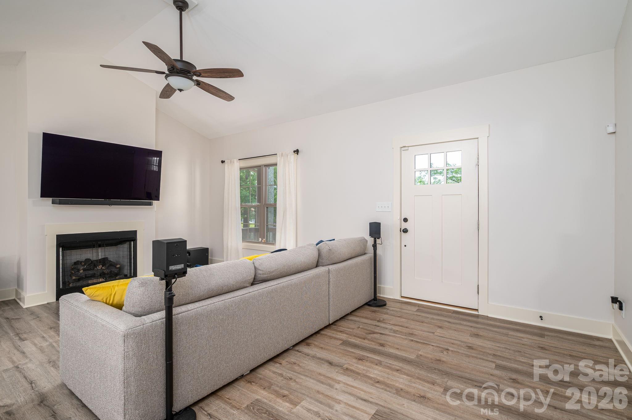 2899 Buffalo Shoals Road Maiden, NC 28650 - Photo 3 of 33