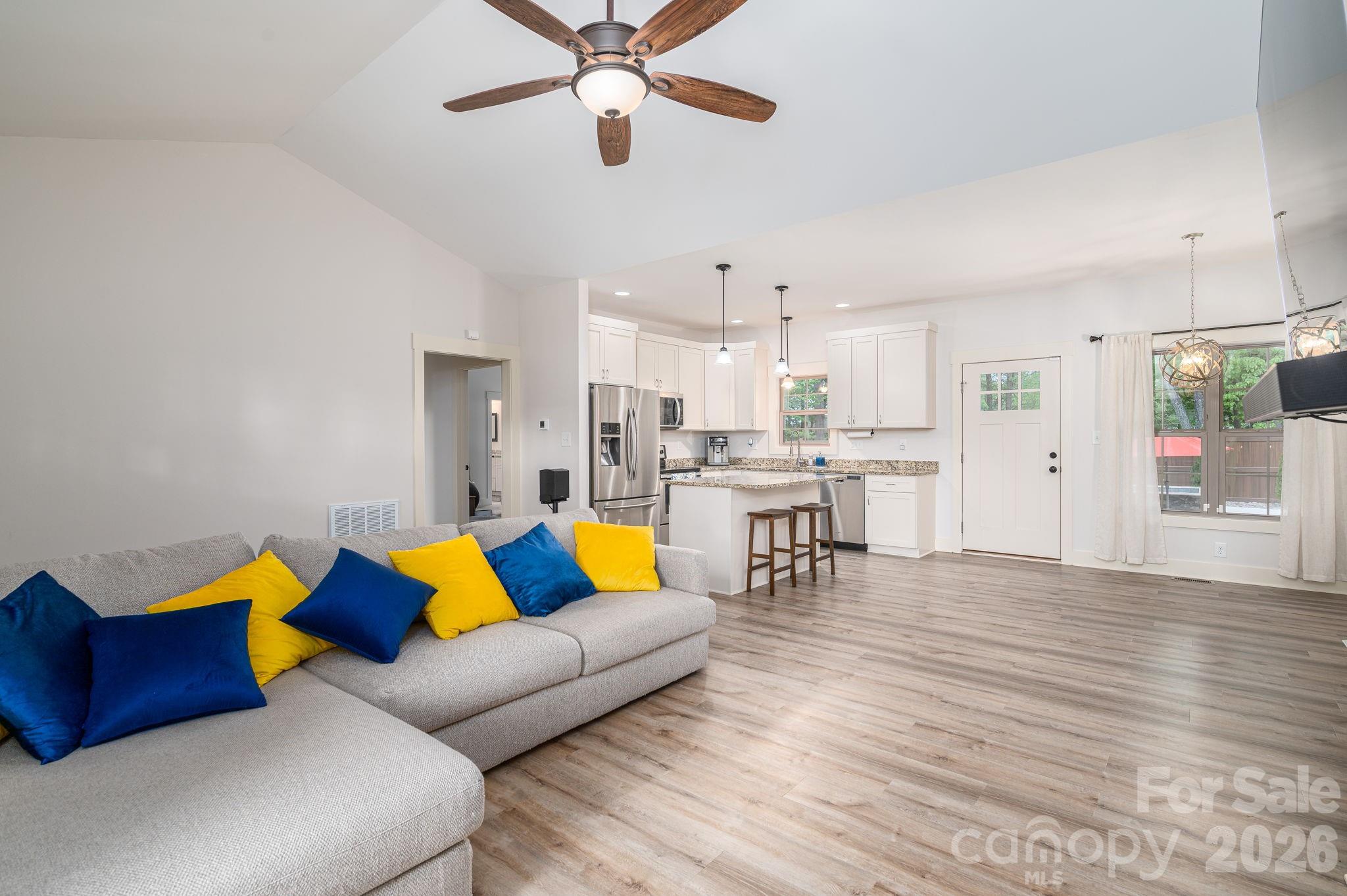 2899 Buffalo Shoals Road Maiden, NC 28650 - Photo 4 of 33