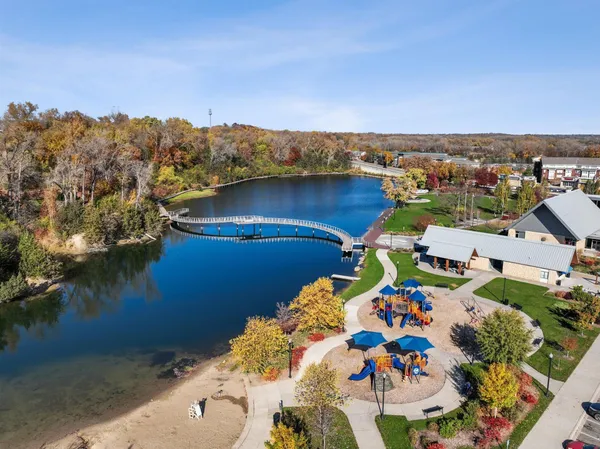 $659,990 | 1725 Oak Creek Pass, Chaska, MN 55318