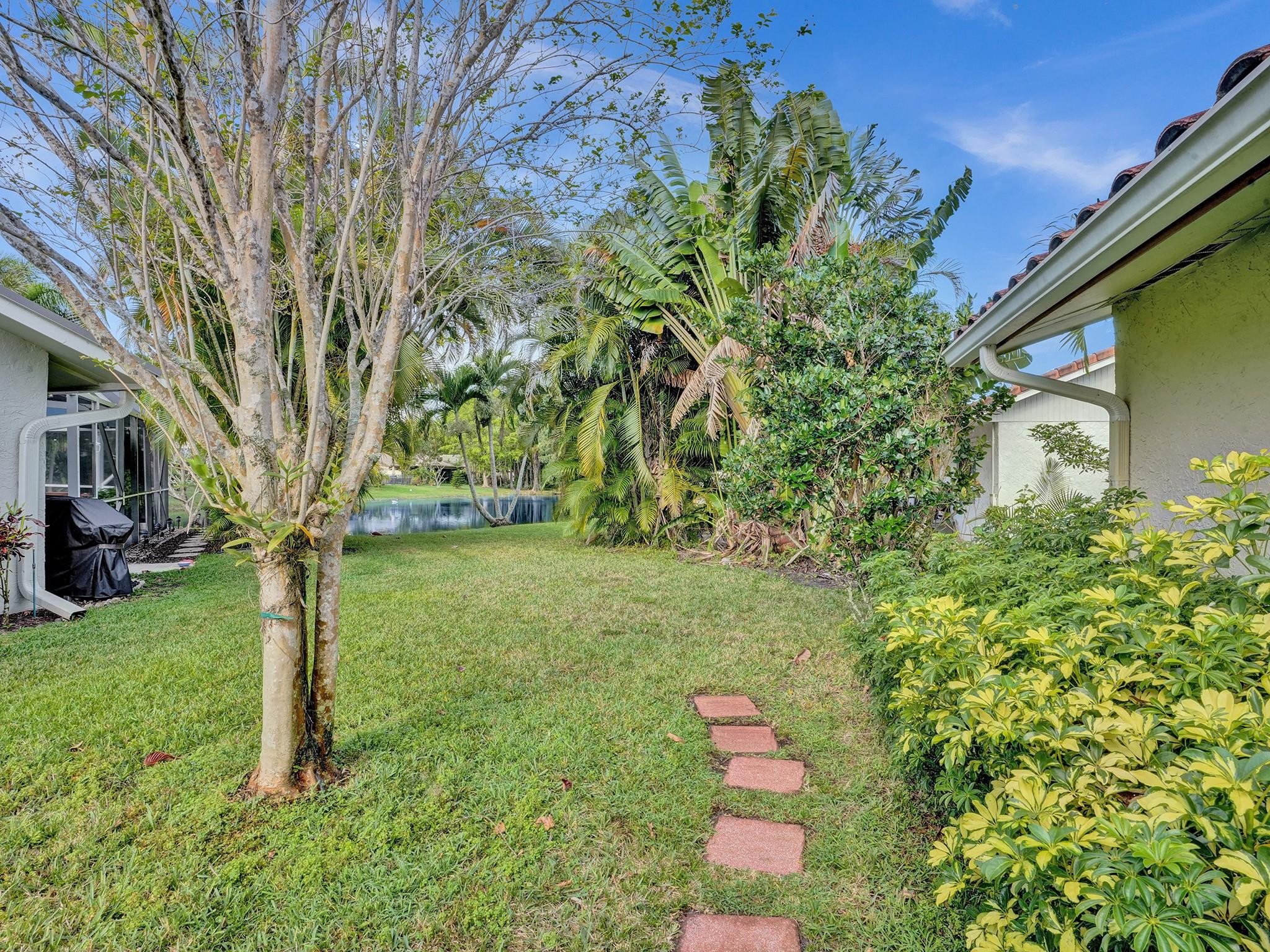 21199 Escondido Way Boca Raton, FL 33433 - Photo 23 of 25 Photo 23