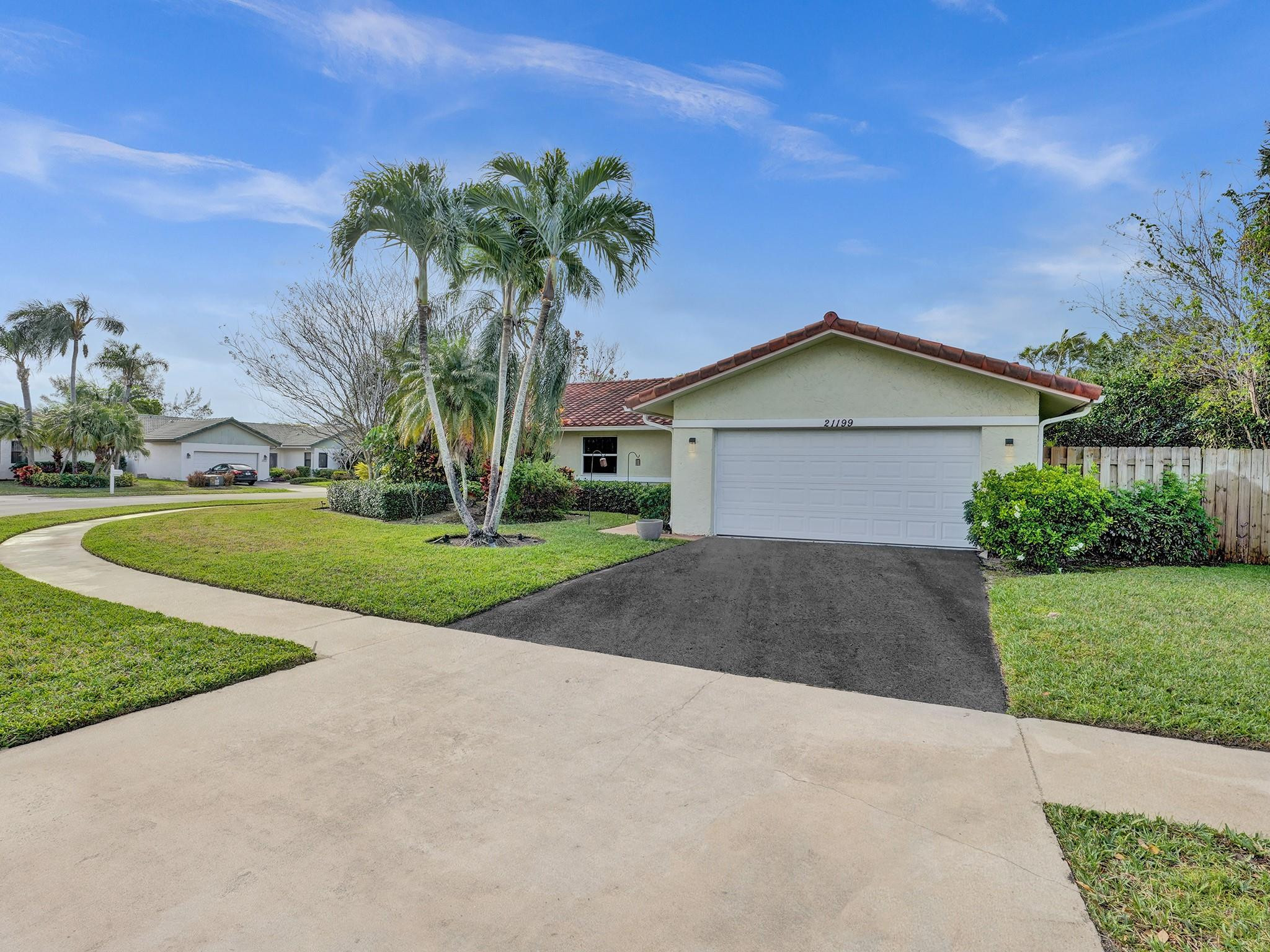 21199 Escondido Way Boca Raton, FL 33433 - Photo 24 of 25 Photo 24