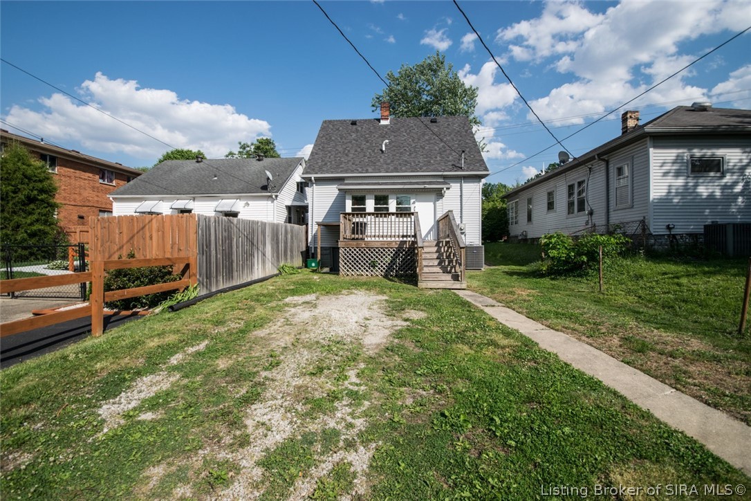 2407 Charlestown Road New Albany, IN 47150 - Photo 5 of 37