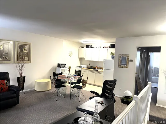 $1,875 | 3 Wyndover Woods Lane, Unit 10, White Plains, NY 10603