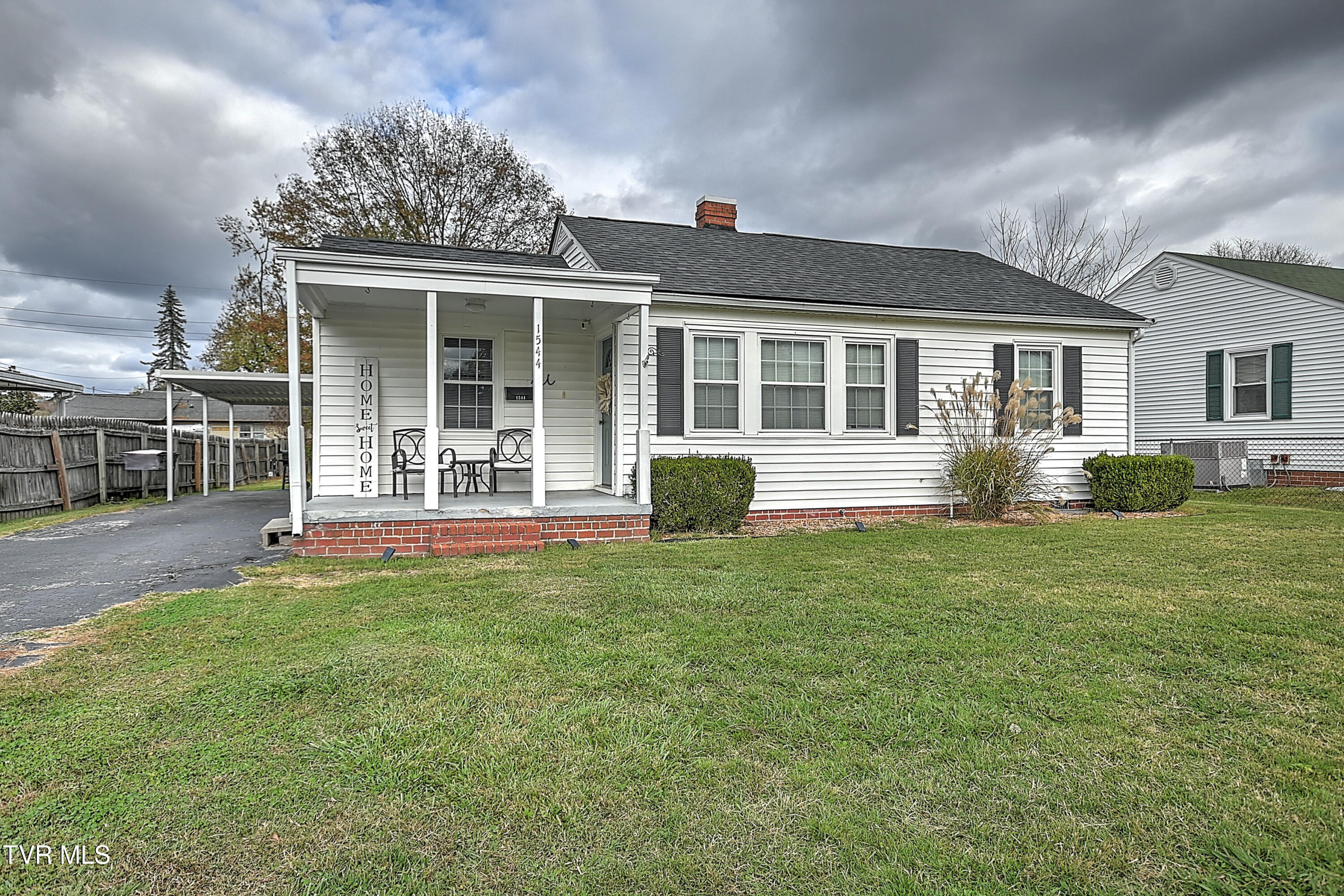 1544 Kings Road Kingsport, TN 37664 - Photo 2 of 36 1544 Kings Rd CM-3