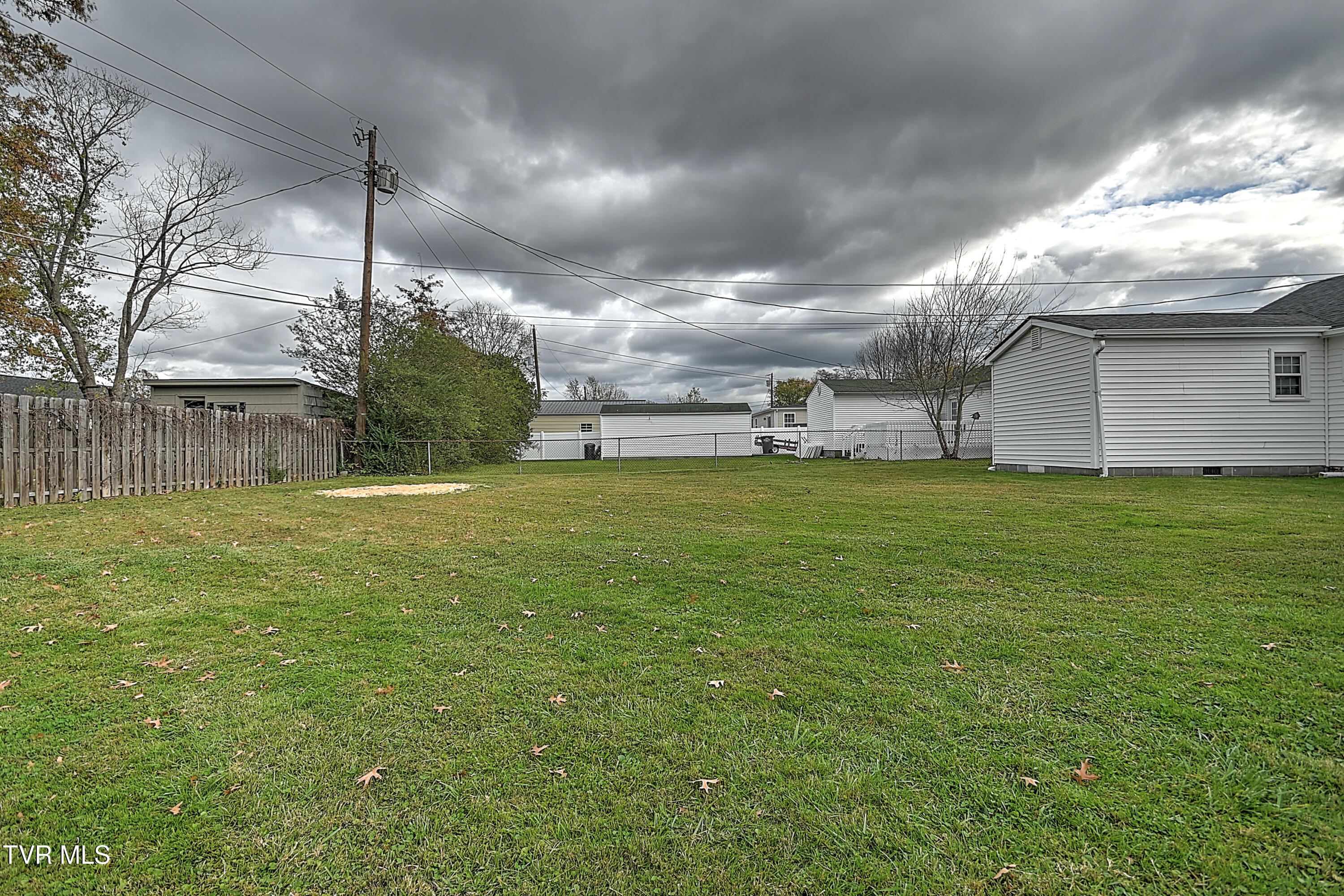 1544 Kings Road Kingsport, TN 37664 - Photo 34 of 36 1544 Kings Rd CM-36