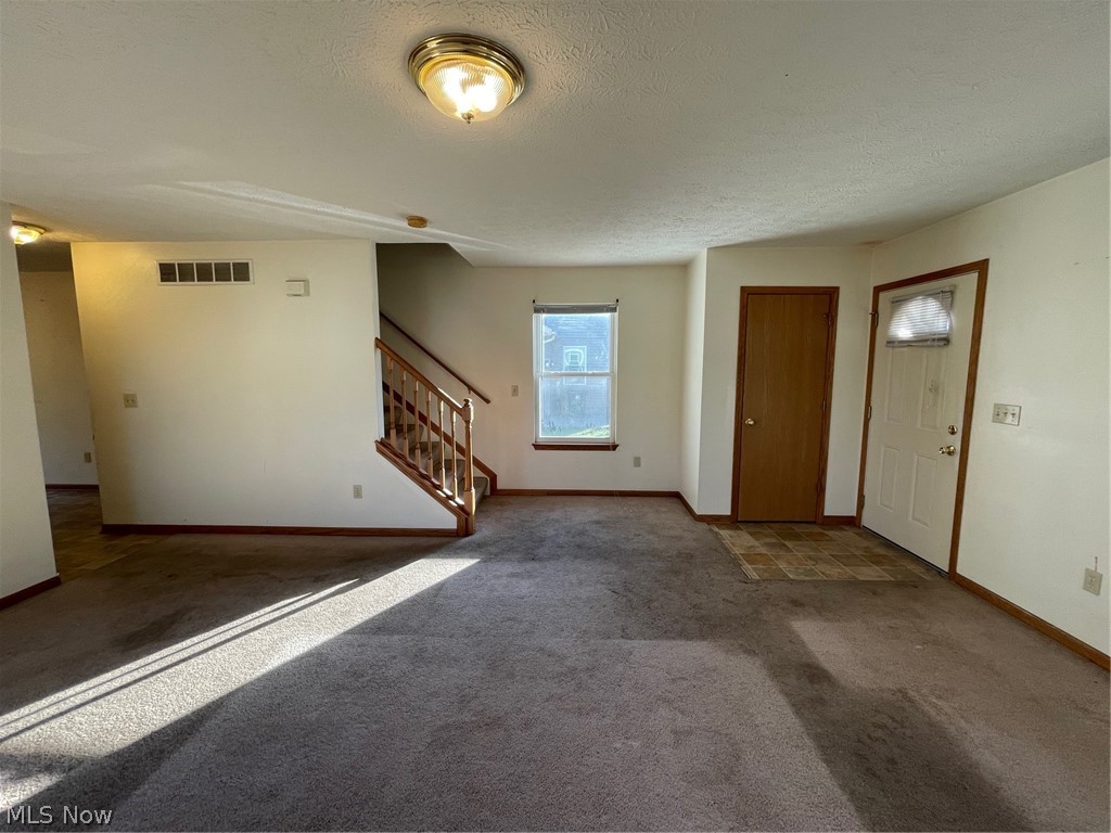 1013 Sherrick Road Southeast Canton, OH 44707 - Photo 13 of 32 Gallery Image 13