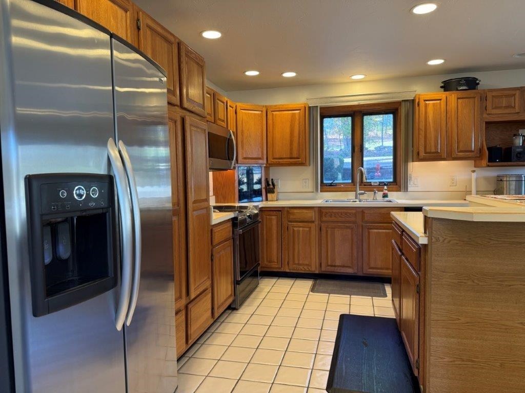 1005 Highway 106 Loudon, NH 03307 - Photo 11 of 58