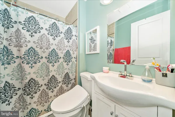 $385,000 | 5880 Critter Court, Unit 906, Elkridge, MD 21075