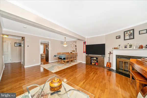 $385,000 | 5880 Critter Court, Unit 906, Elkridge, MD 21075