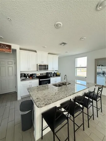 $2,450 | 2130 Crape Jasmine Lane, Orlando, FL 32824