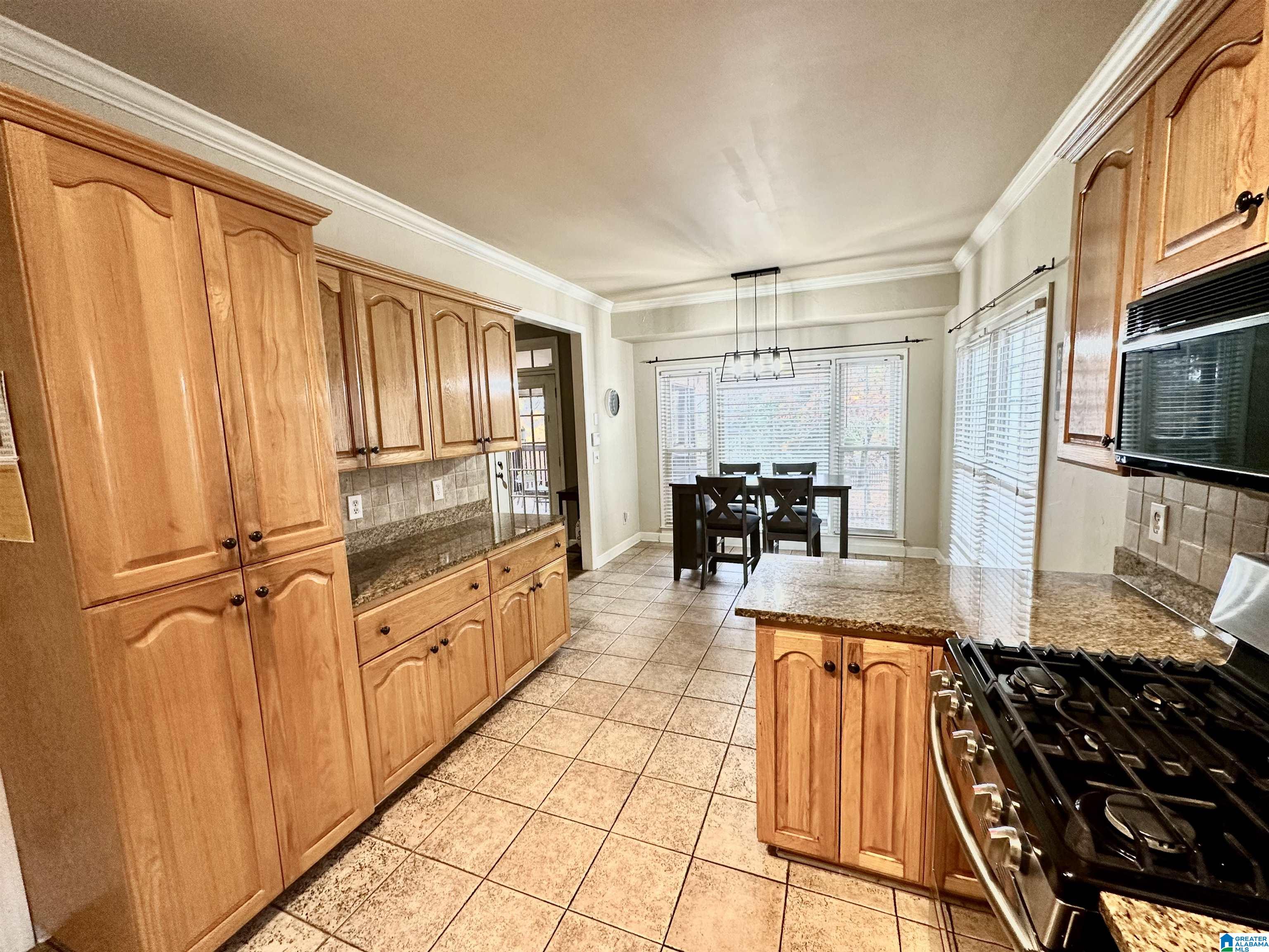 1908 Green Leaf Circle Birmingham, AL 35244 - Photo 8 of 29