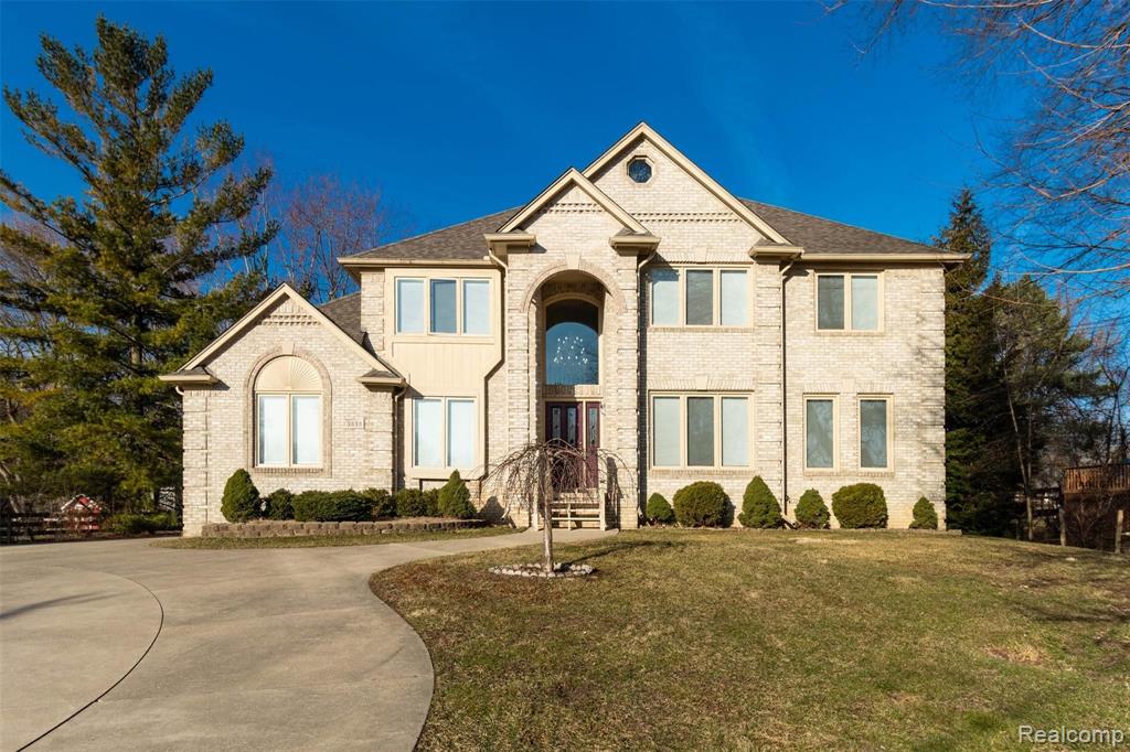 3878 Donaldson Road Rochester Hills, MI 48307 - Photo 1 of 41
