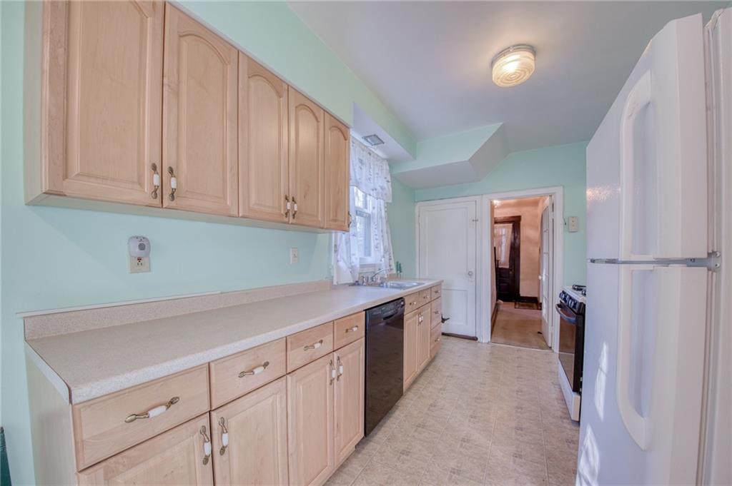 105 West Garden Road Pittsburgh, PA 15227 - Photo 18 of 38 Gallery Image 18
