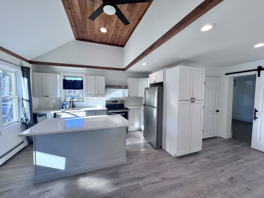 127 Beach Road Salisbury, MA 01952 - Photo 6 of 34