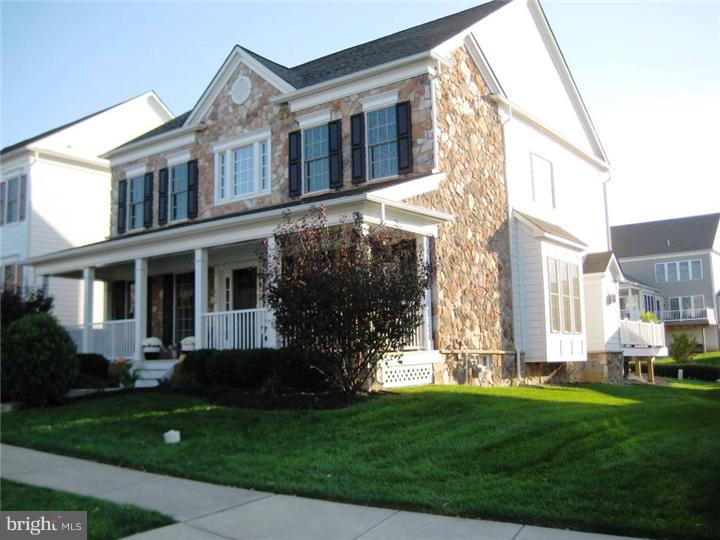 Exterior Side