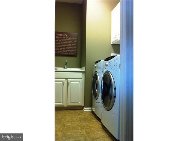 1654 Silver Birch Road Huntingdon Valley, PA 19006 - Photo 12 of 24 Laundry Room