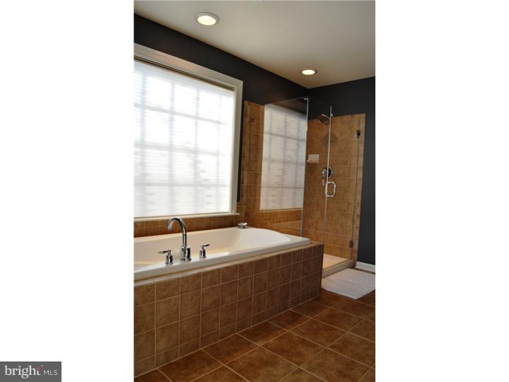 1654 Silver Birch Road Huntingdon Valley, PA 19006 - Photo 15 of 24 Bathroom