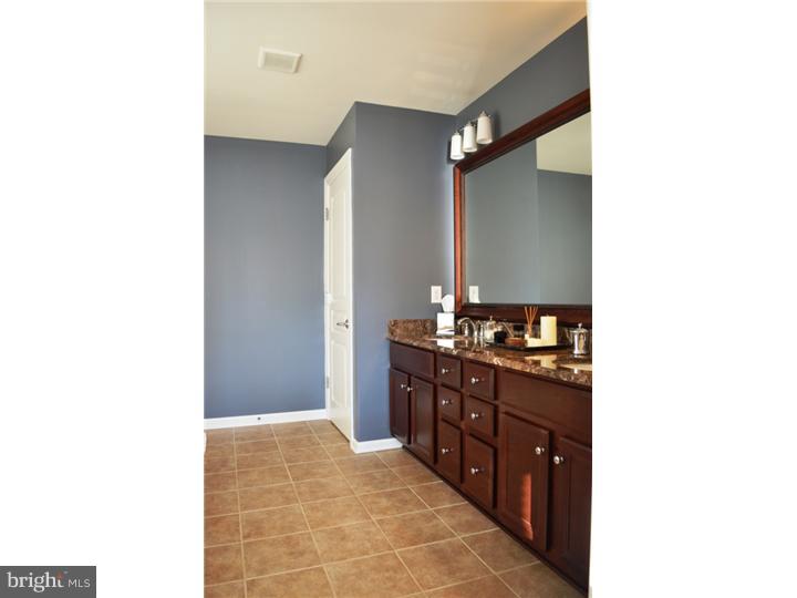 1654 Silver Birch Road Huntingdon Valley, PA 19006 - Photo 16 of 24 Bathroom