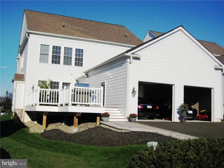 1654 Silver Birch Road Huntingdon Valley, PA 19006 - Photo 20 of 24 Exterior Back