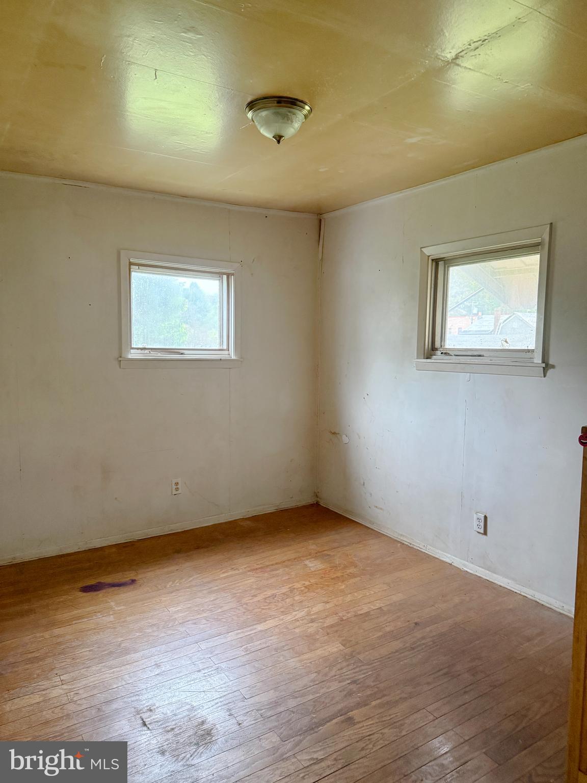 913 Cooper Avenue Grassflat, PA 16839 - Photo 14 of 21