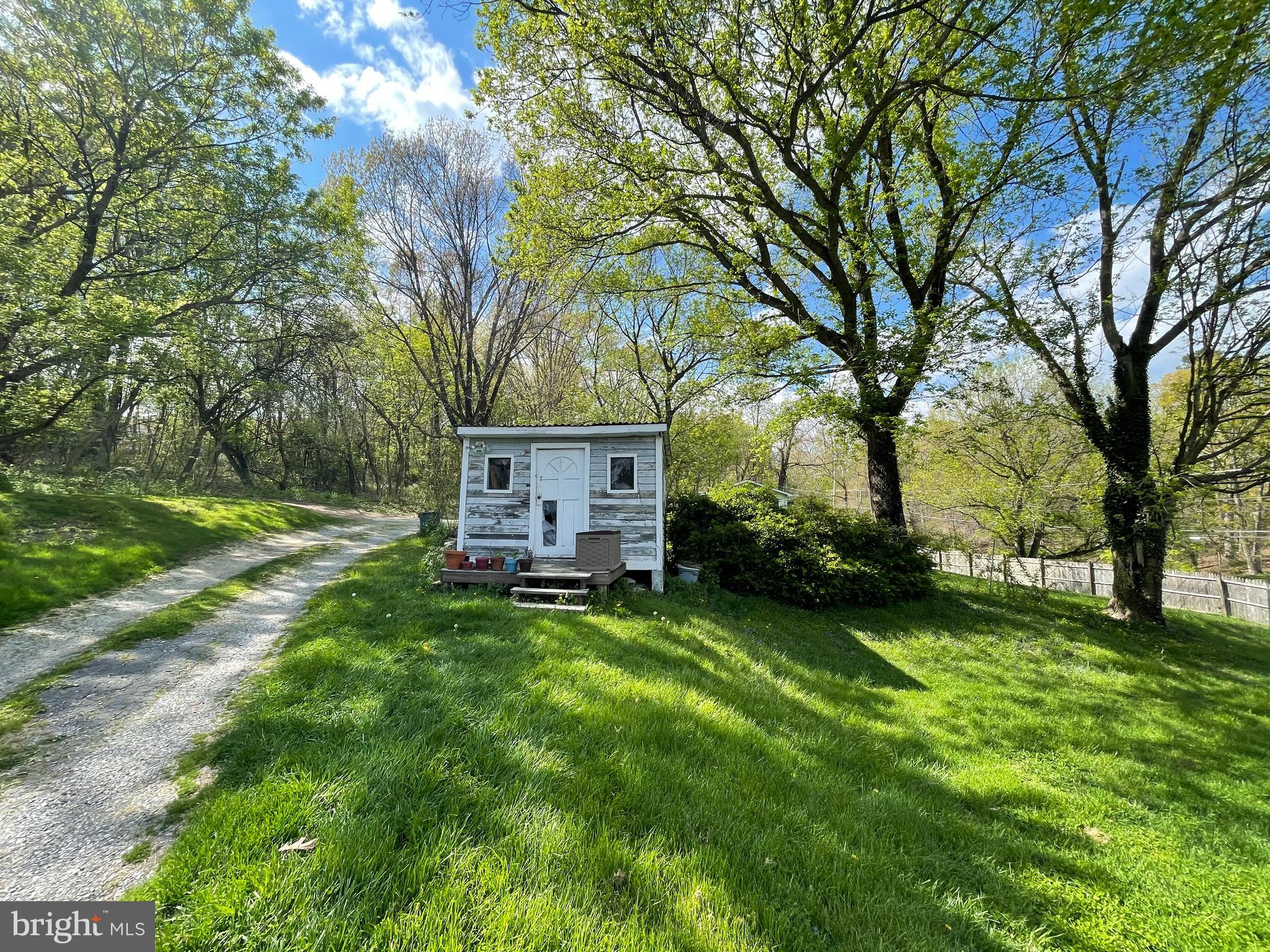 39 Grandaddy Road Harpers Ferry, WV 25425 - Photo 5 of 21 Gallery Image 5