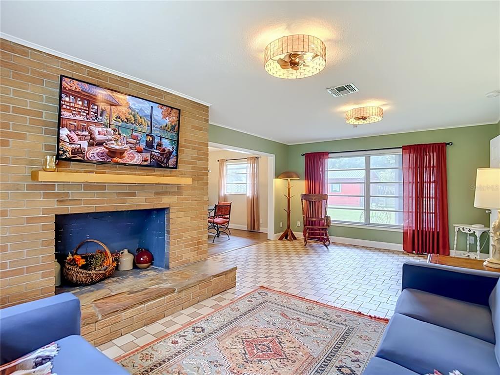 1644 West Socrum Loop Road Lakeland, FL 33810 - Photo 23 of 98 Gallery Image 23