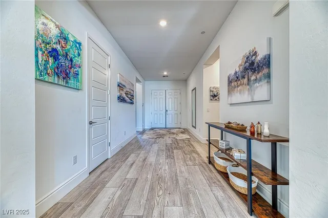 $1,099,900 | 5361 Brevin Court, Las Vegas, NV 89131