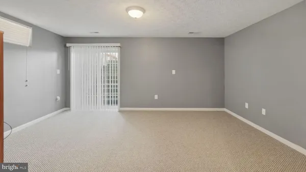 $525,000 | 14 Grassland Street, Stafford, VA 22554