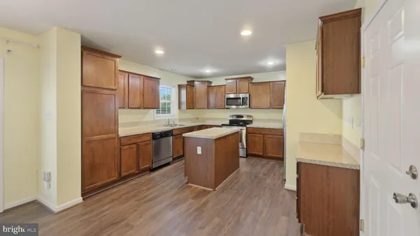 $525,000 | 14 Grassland Street, Stafford, VA 22554