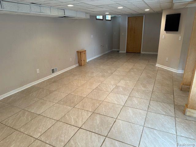 1949 North Kilburn Road Rochester, MI 48306 - Photo 12 of 18