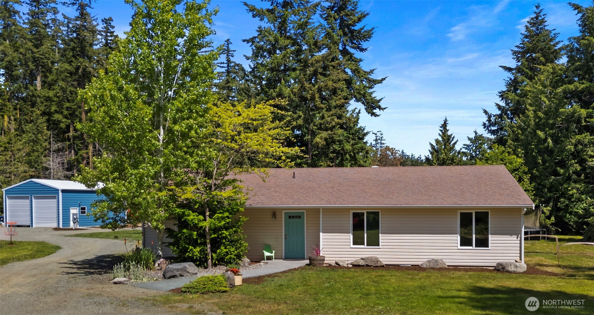 9272 Flagler Road Nordland, WA 98358 - Photo 2 of 38