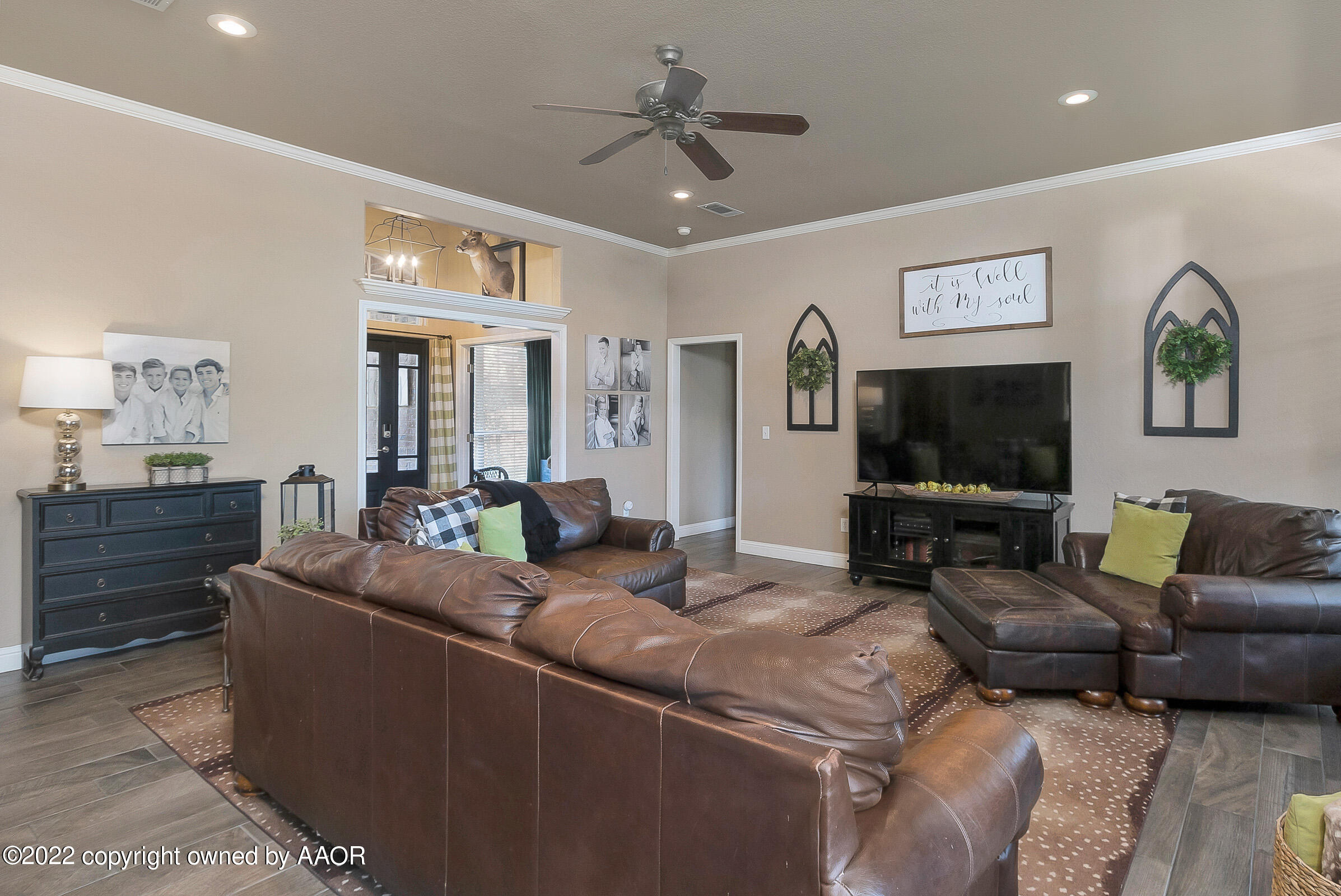 6001 Riley Elizabeth Drive Amarillo, TX 79119 - Photo 8 of 33 007_Living Room 3