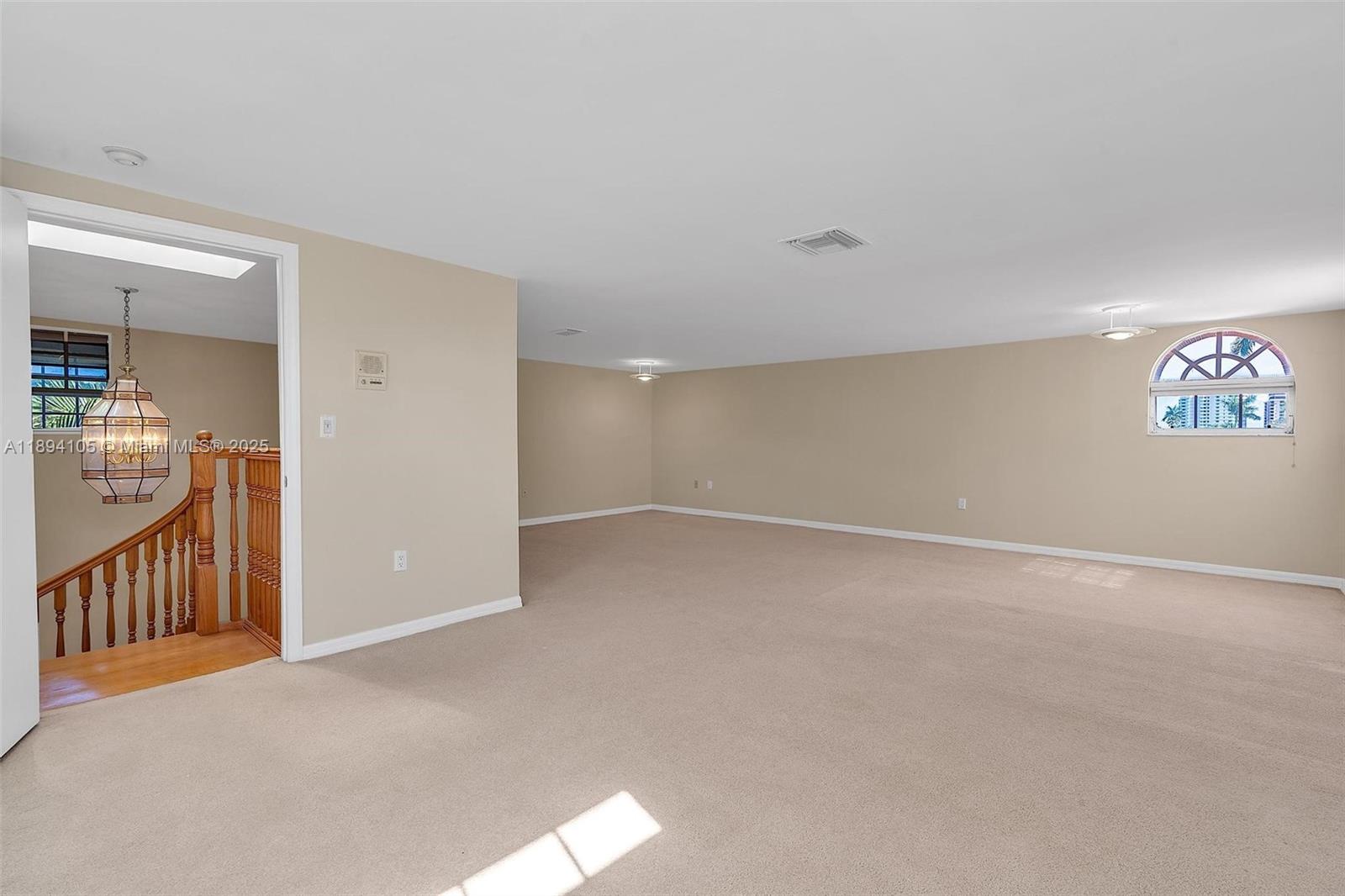 5309 Alton Road Miami Beach, FL 33140 - Photo 27 of 43