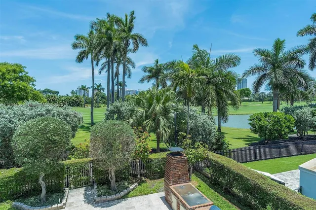$5,190,000 | 5309 Alton Road, Miami Beach, FL 33140