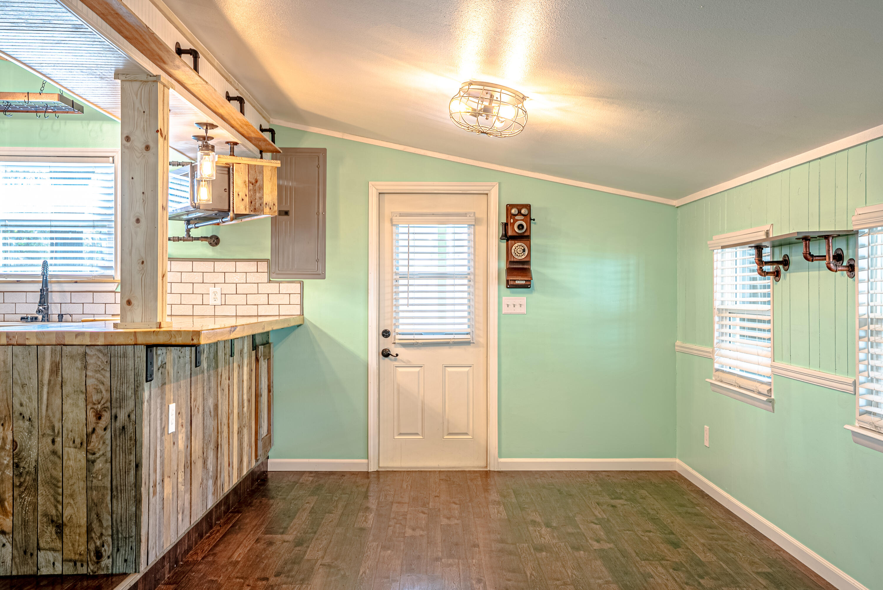 85 Our Street Vernon, FL 32462 - Photo 13 of 66 a view of an empty room with a window