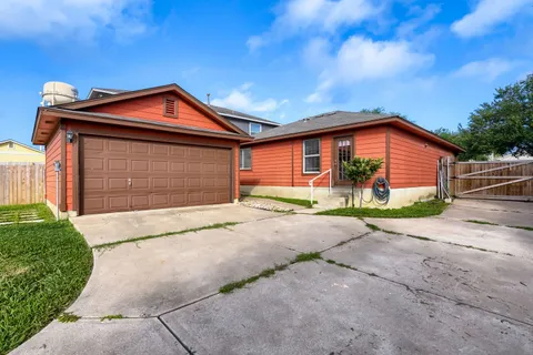 $225,000 | 11401 Briarcreek Loop, Manor, TX 78653