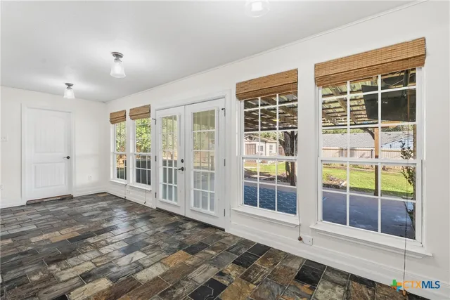 a view of a room with shelf