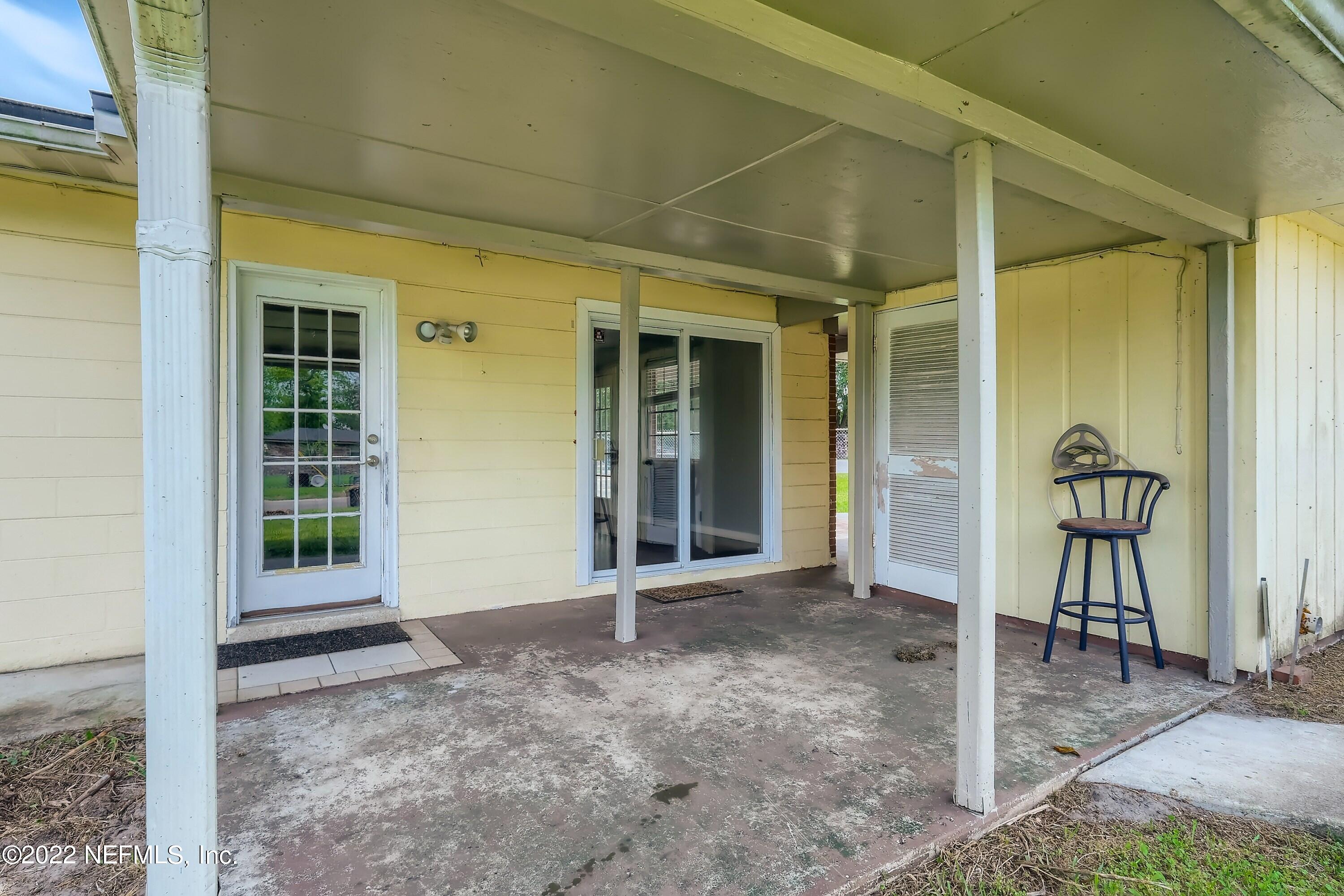 915 Memorial Park Road Jacksonville, FL 32221 - Photo 21 of 25 25 Patio