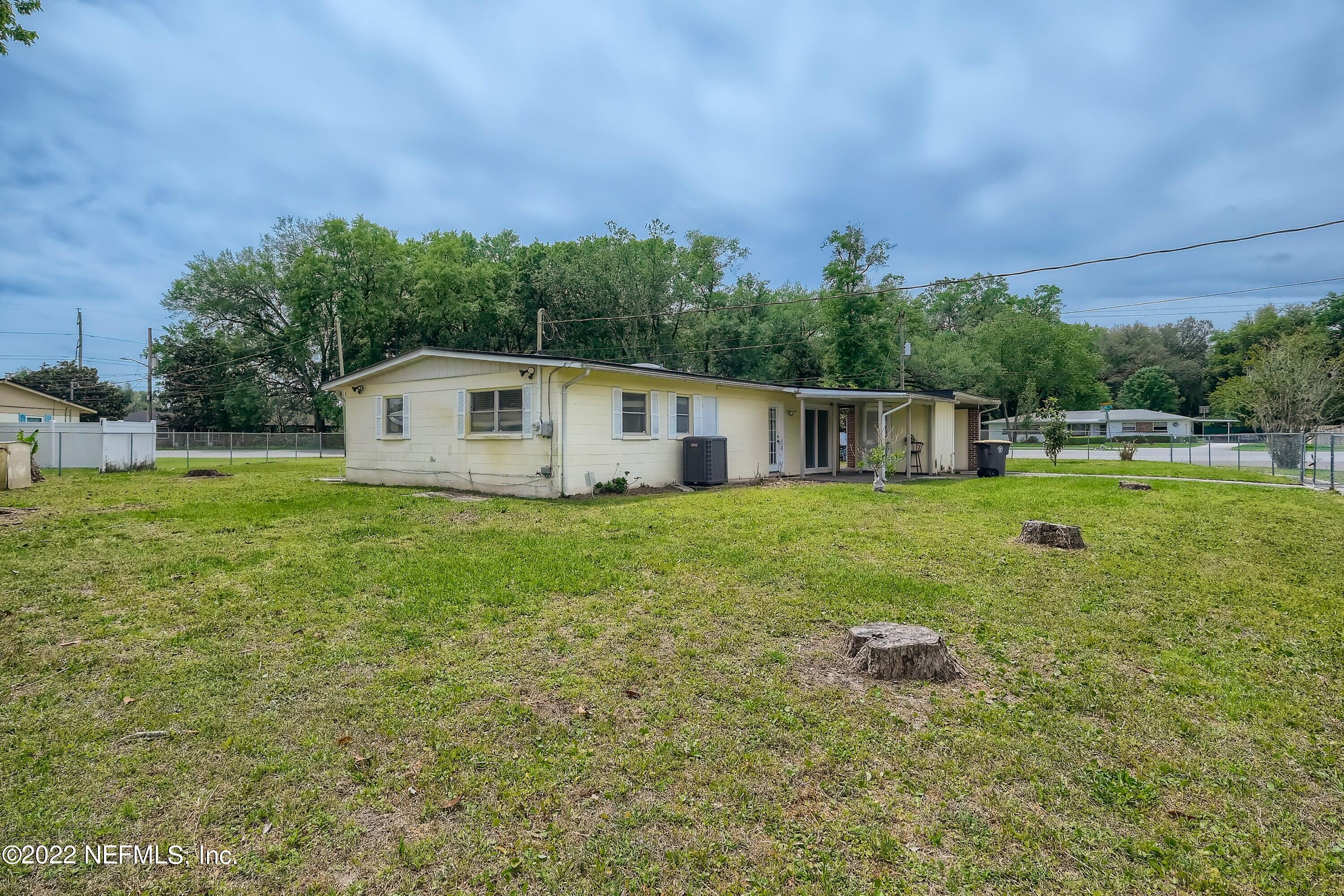 915 Memorial Park Road Jacksonville, FL 32221 - Photo 25 of 25 26 Back Yard