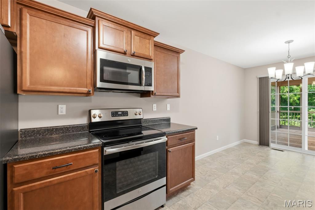 27471 Forest Ridge Court Warrenton, MO 63383 - Photo 21 of 82
