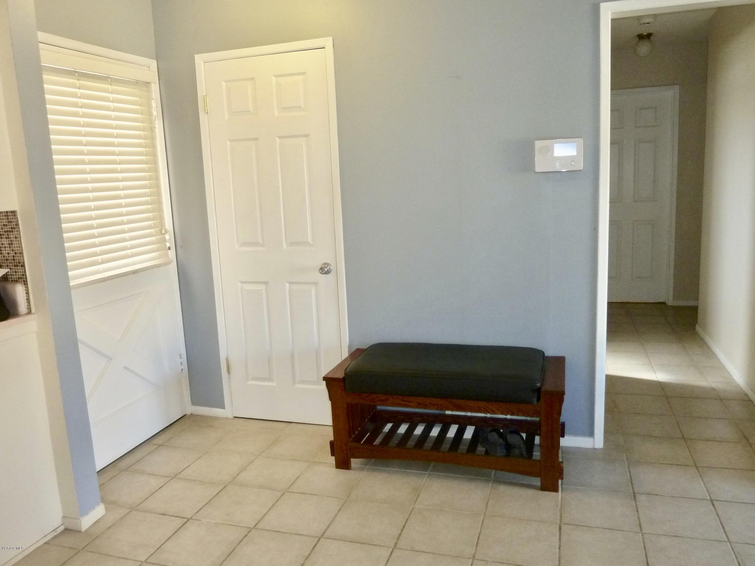 4221 Helene Street Simi Valley, CA 93063 - Photo 12 of 58 P1090799