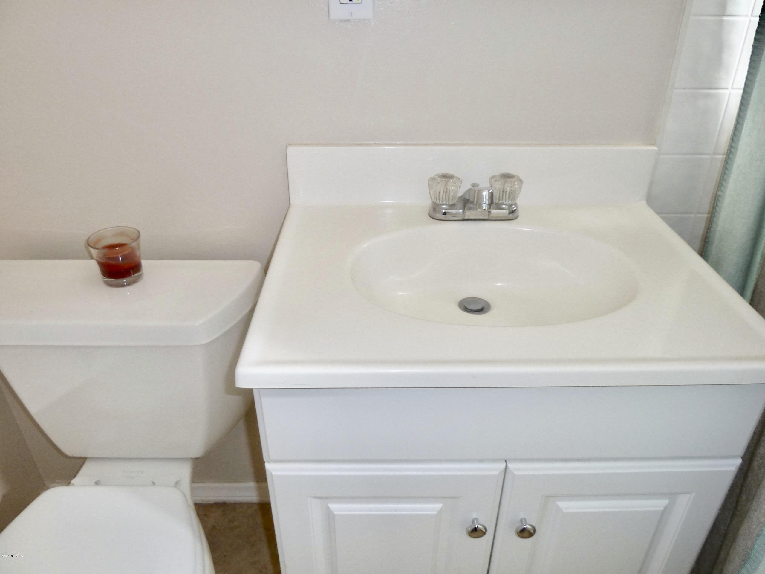 4221 Helene Street Simi Valley, CA 93063 - Photo 19 of 58 Master Bath