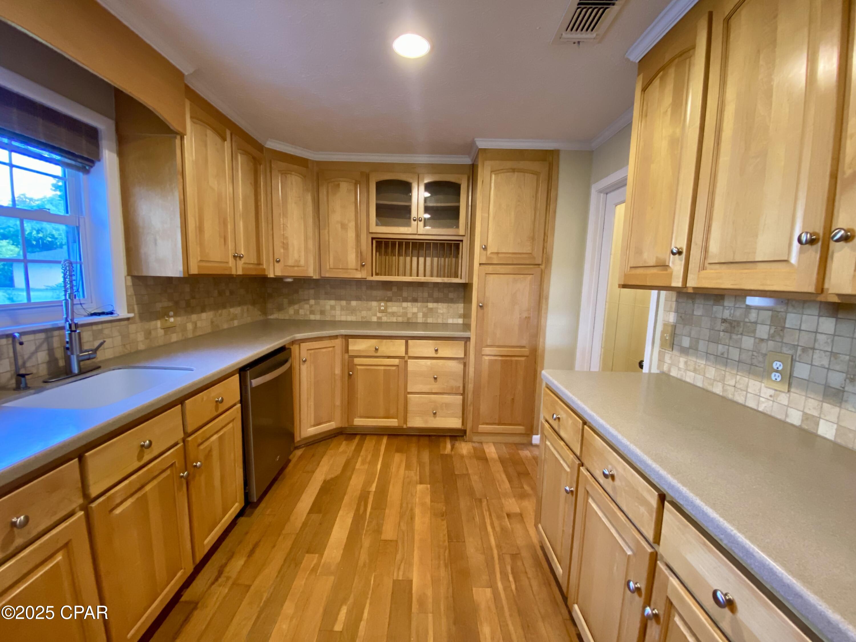 5251 10th Street Malone, FL 32445 - Photo 11 of 38