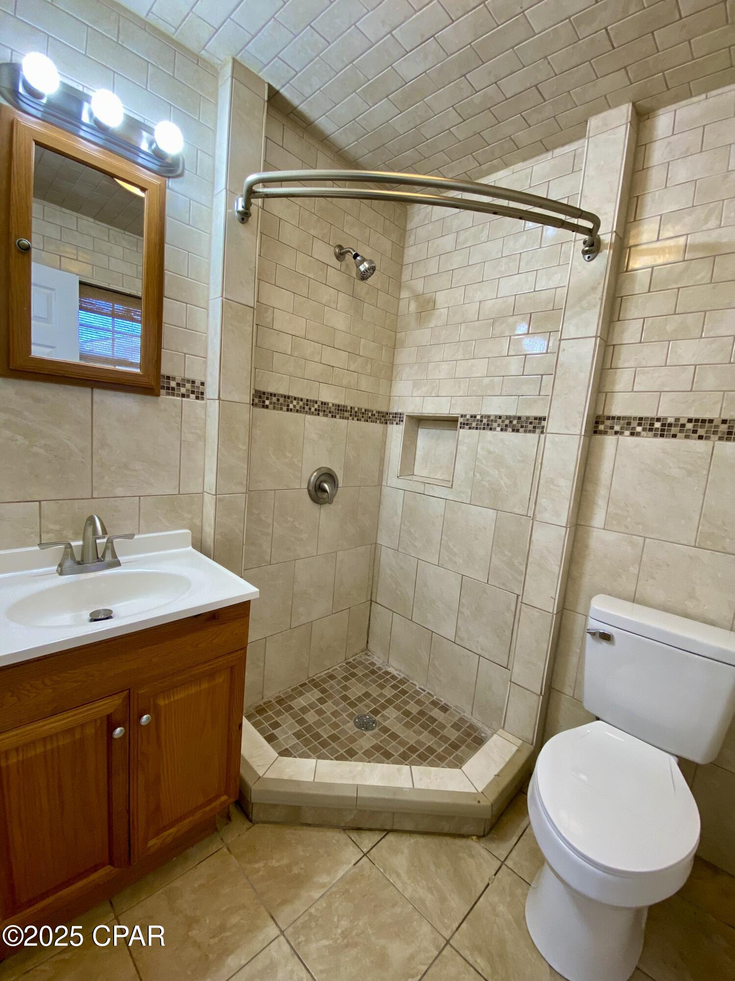 5251 10th Street Malone, FL 32445 - Photo 18 of 38