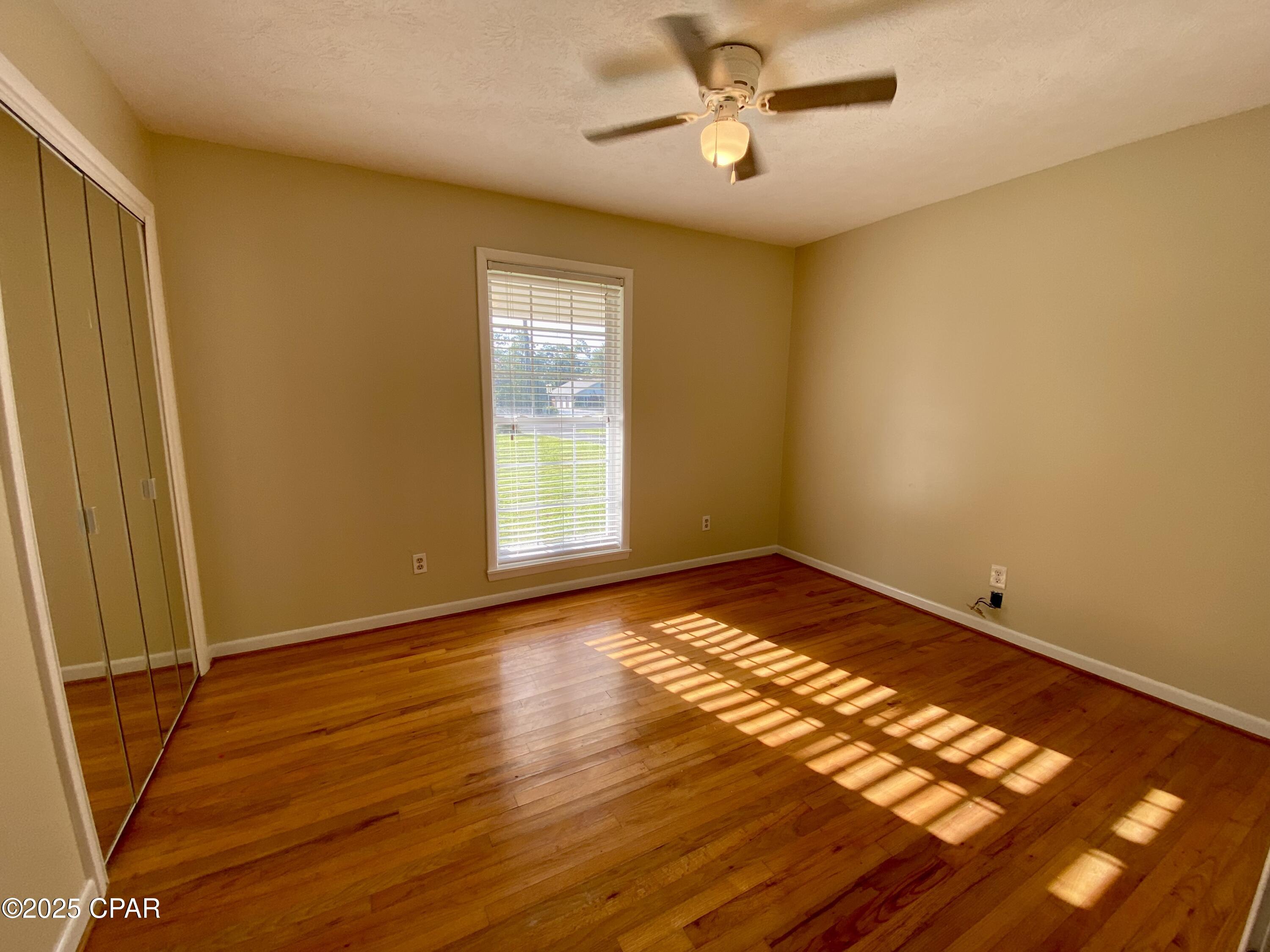 5251 10th Street Malone, FL 32445 - Photo 20 of 38