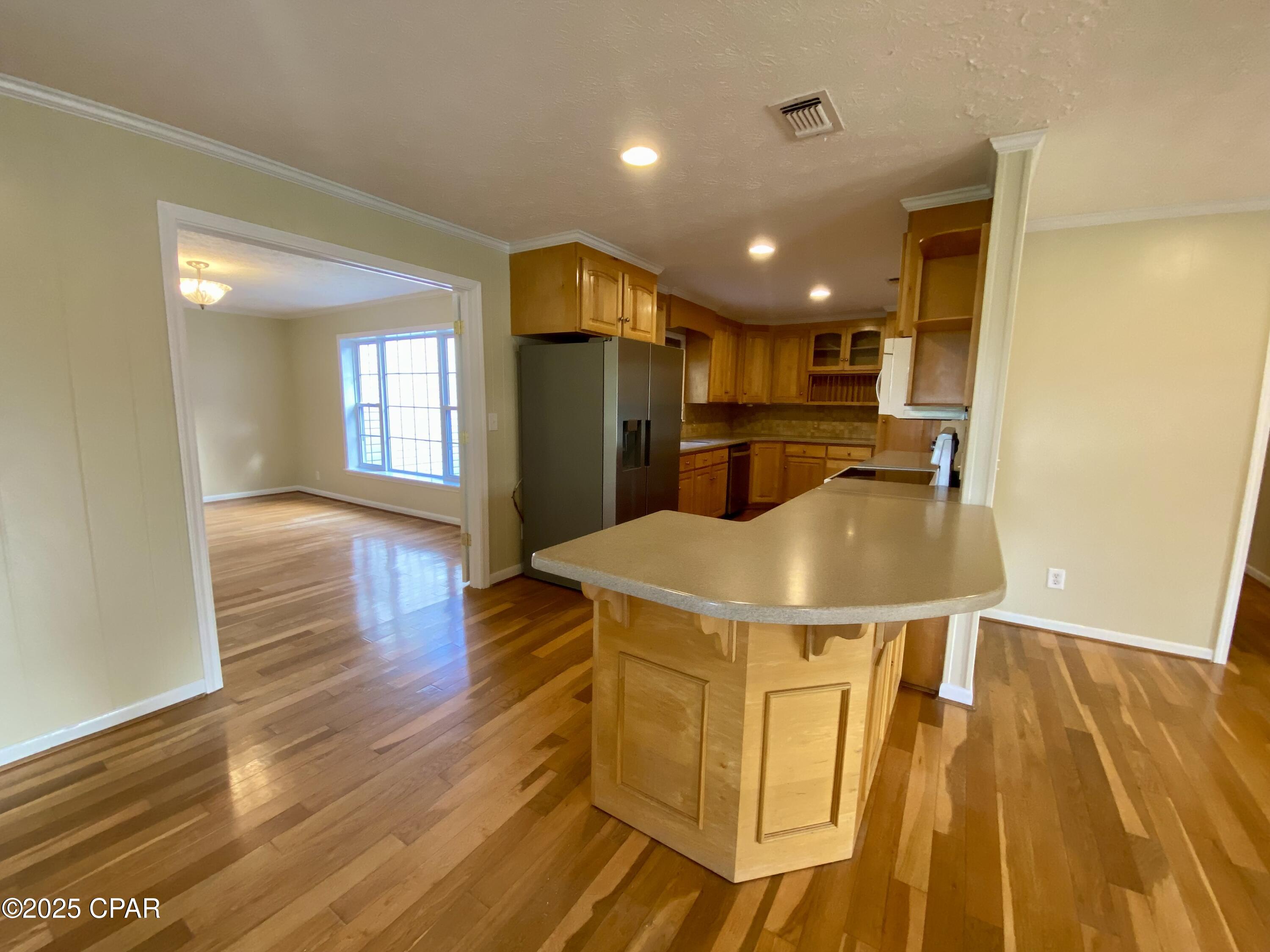 5251 10th Street Malone, FL 32445 - Photo 7 of 38