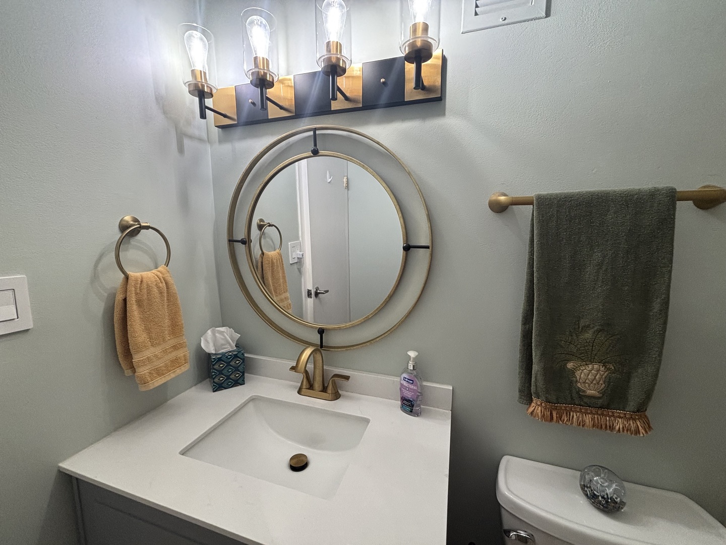 40 North Tower Road, Unit 10 Oak Brook, IL 60523 - Photo 15 of 37